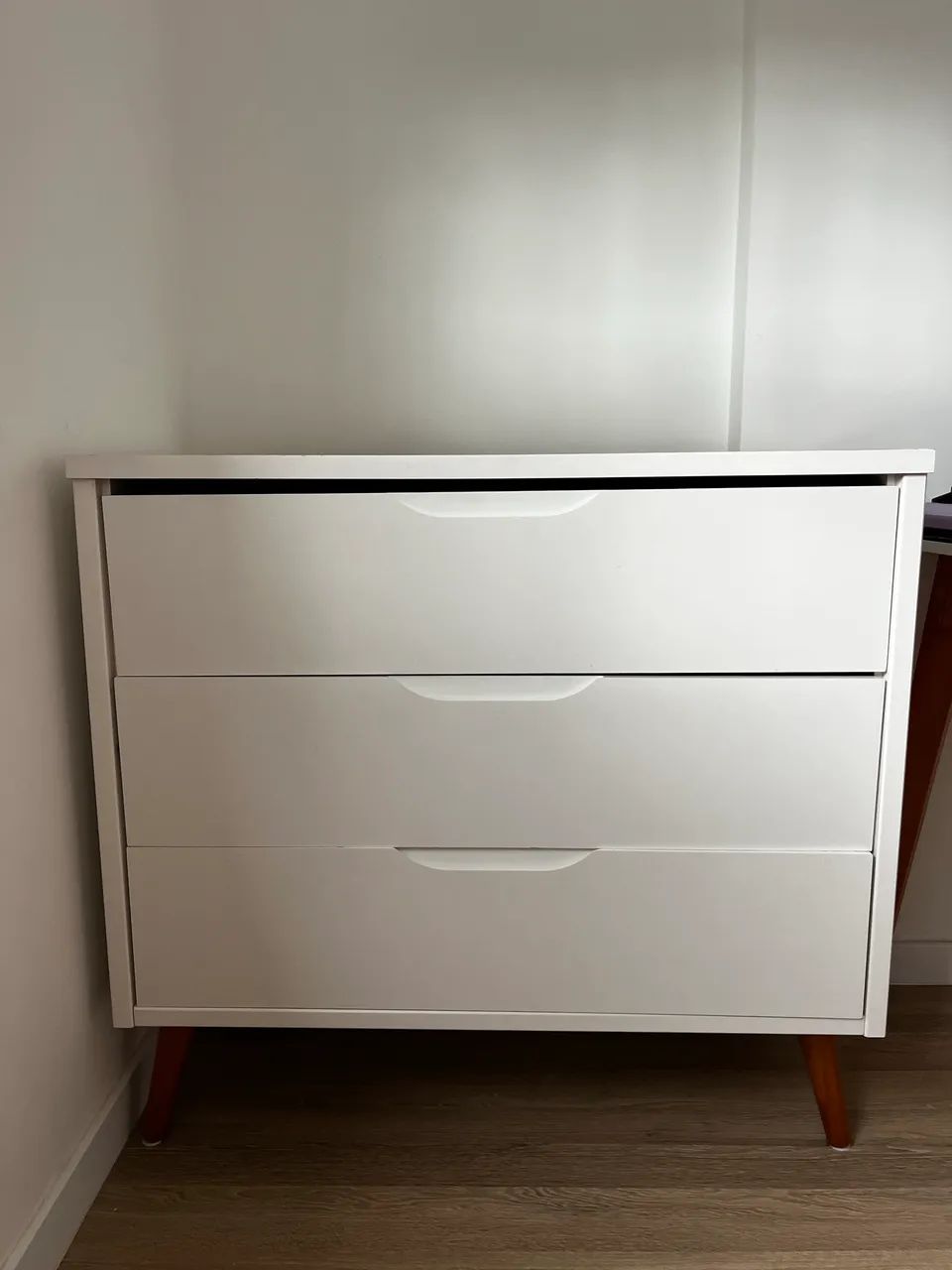 Cômoda branca