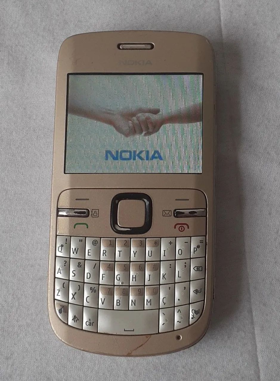 Celular NOKIA modelo C3-00 * Antigo.