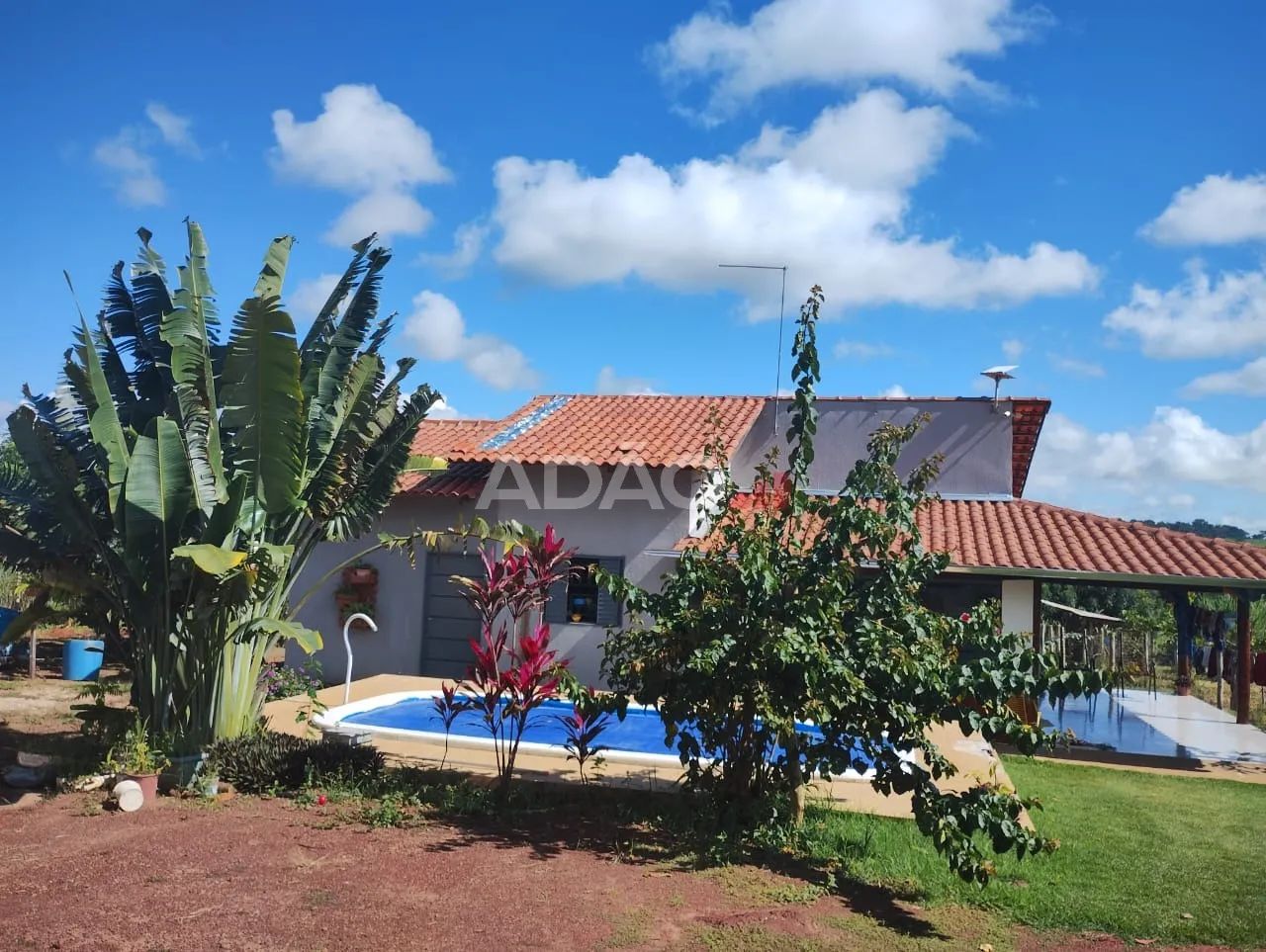 CHACARA EM TAQUARAL