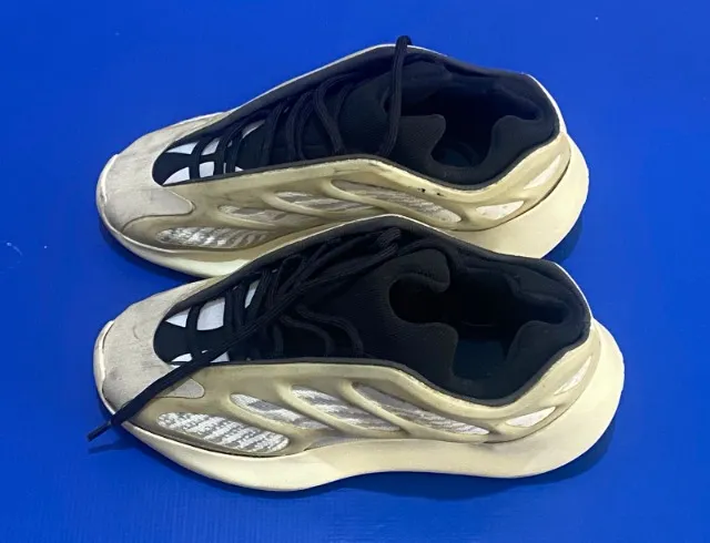 ヤスオ 17インチ XSPERD 中古2本 ② Adidas ZX 2K boost - Calçados Esportivos - Jardim Vinte e Cinco de