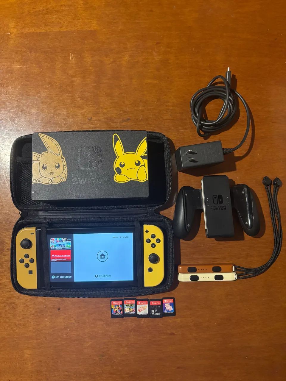Console Nintendo Switch (Edição Let's Go Pikachu! - Foto 5