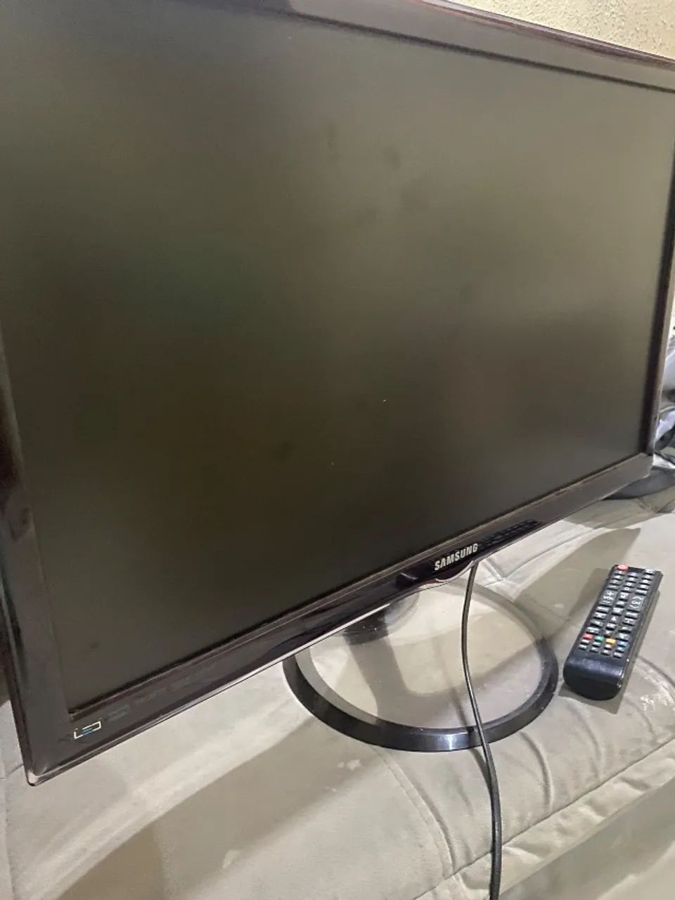Monitor tv  led 27 polegadas 