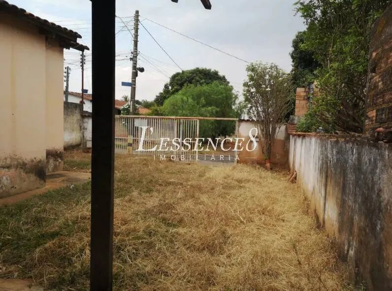 Casa 330m² com 2 Quartos | Parque Santa Rita | Quintal amplo! - Foto 3