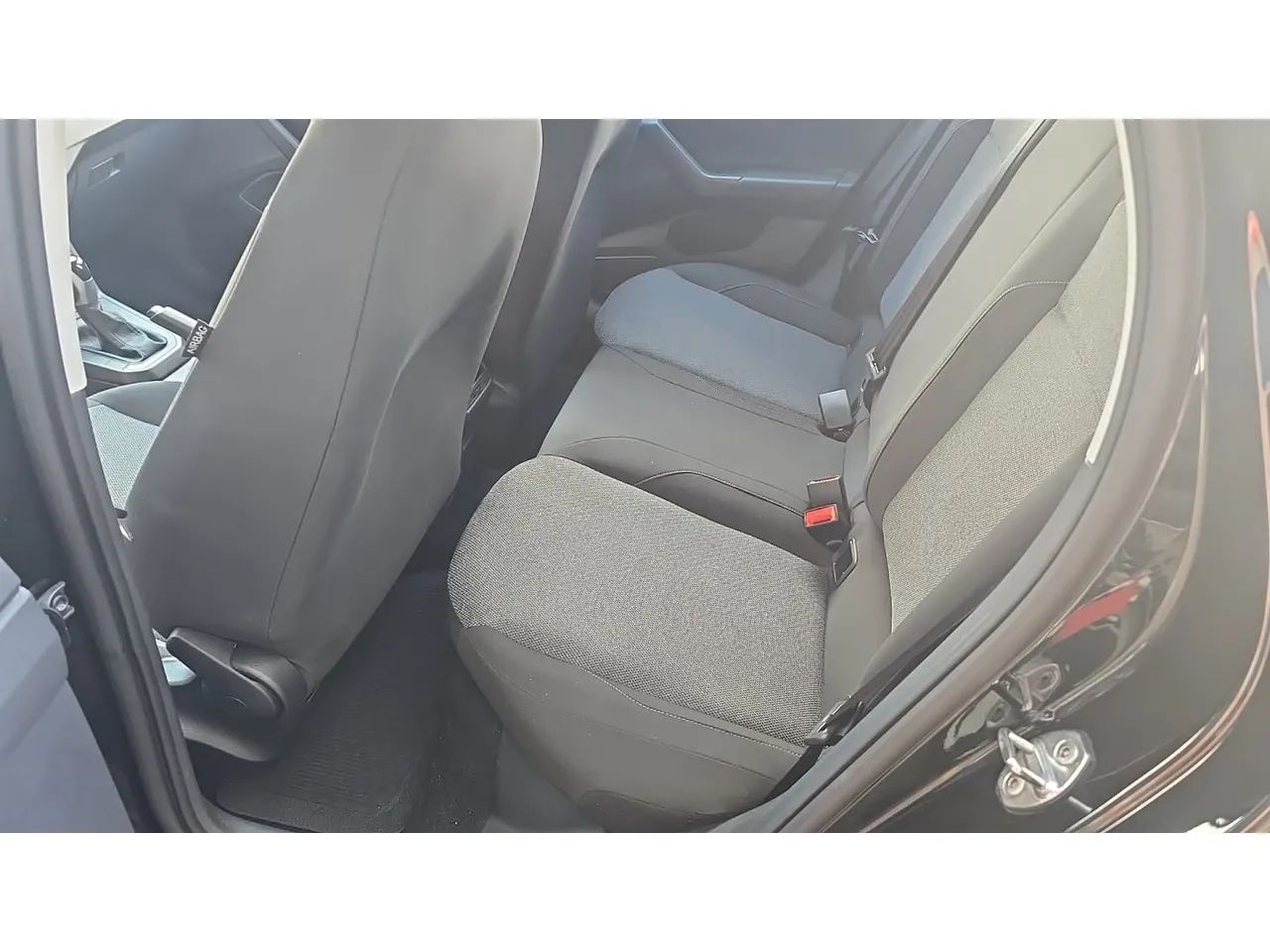 Volkswagen Polo Comfortline TSI 1.0 Flex 12V Aut., foto 8 de 13
