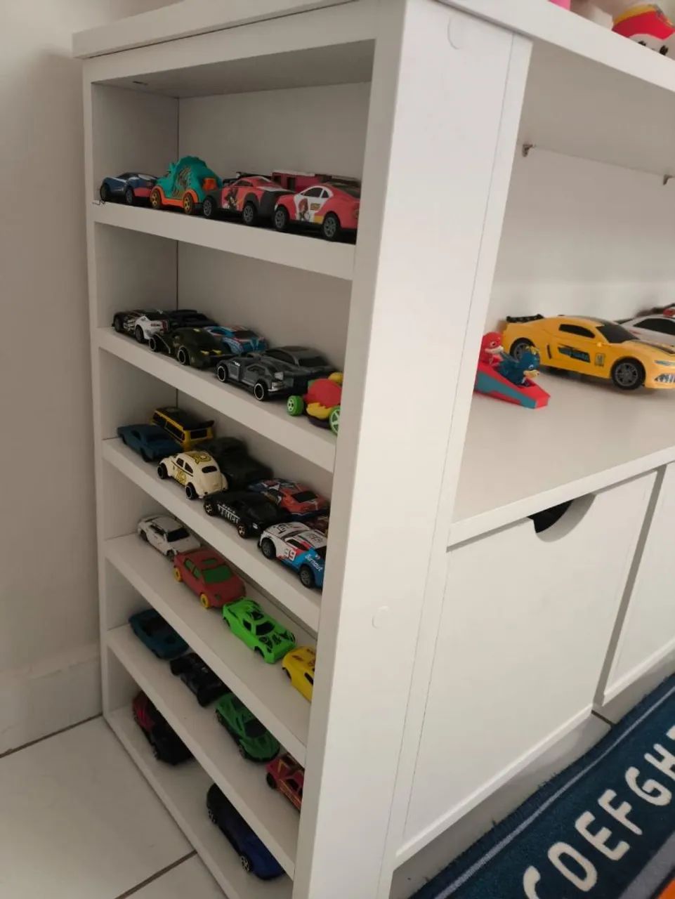 Organizador infantil 4 baus porta livros e carrinhos  - Foto 3