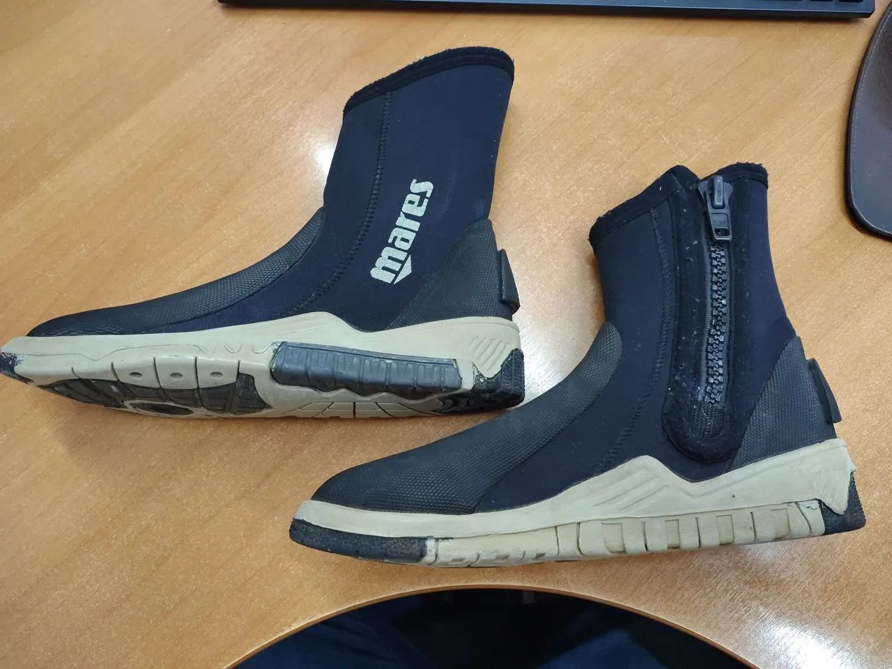 Bota mergulho Mares 