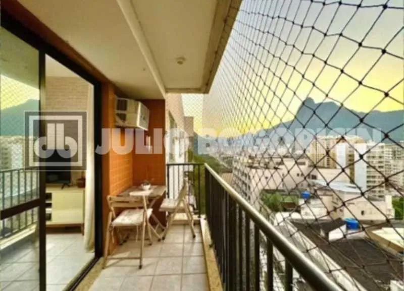 Apartamento : / Residencial / Botafogo