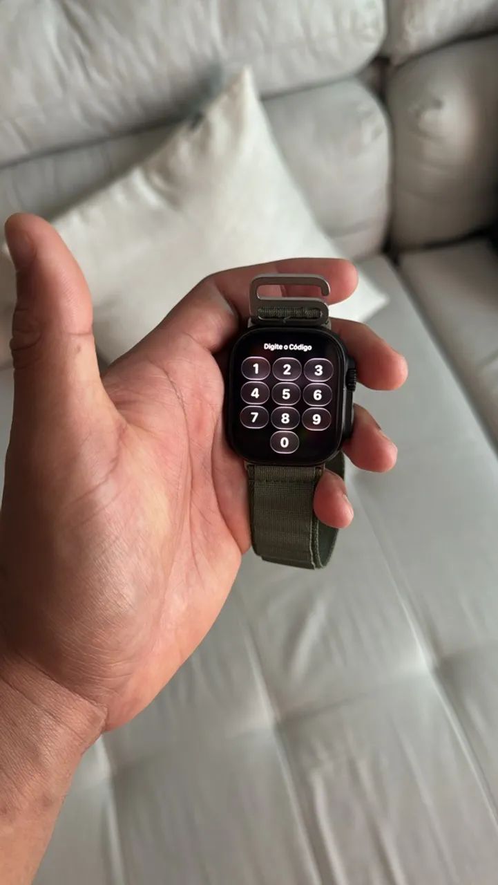 Apple Watch Ultra 2 - Black  - Foto 2