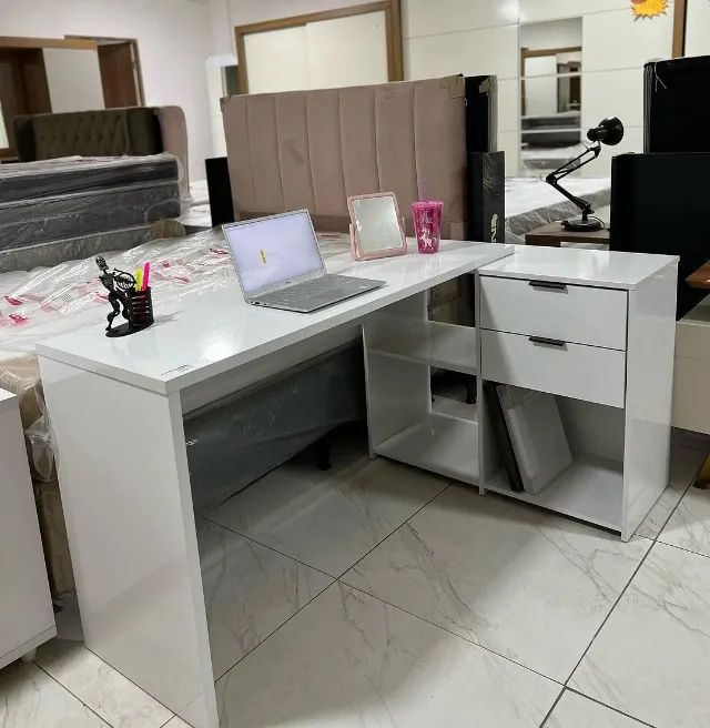 Mesa De Escritório Em L 2 Gavetas 3 Nichos Office Branco/Branco