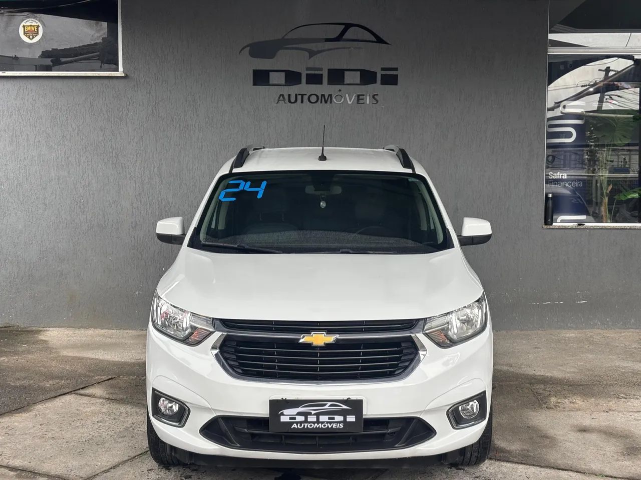 Chevrolet Spin Premier 1.8 8V Econo.flex 5P Aut. 2024 - Foto 2