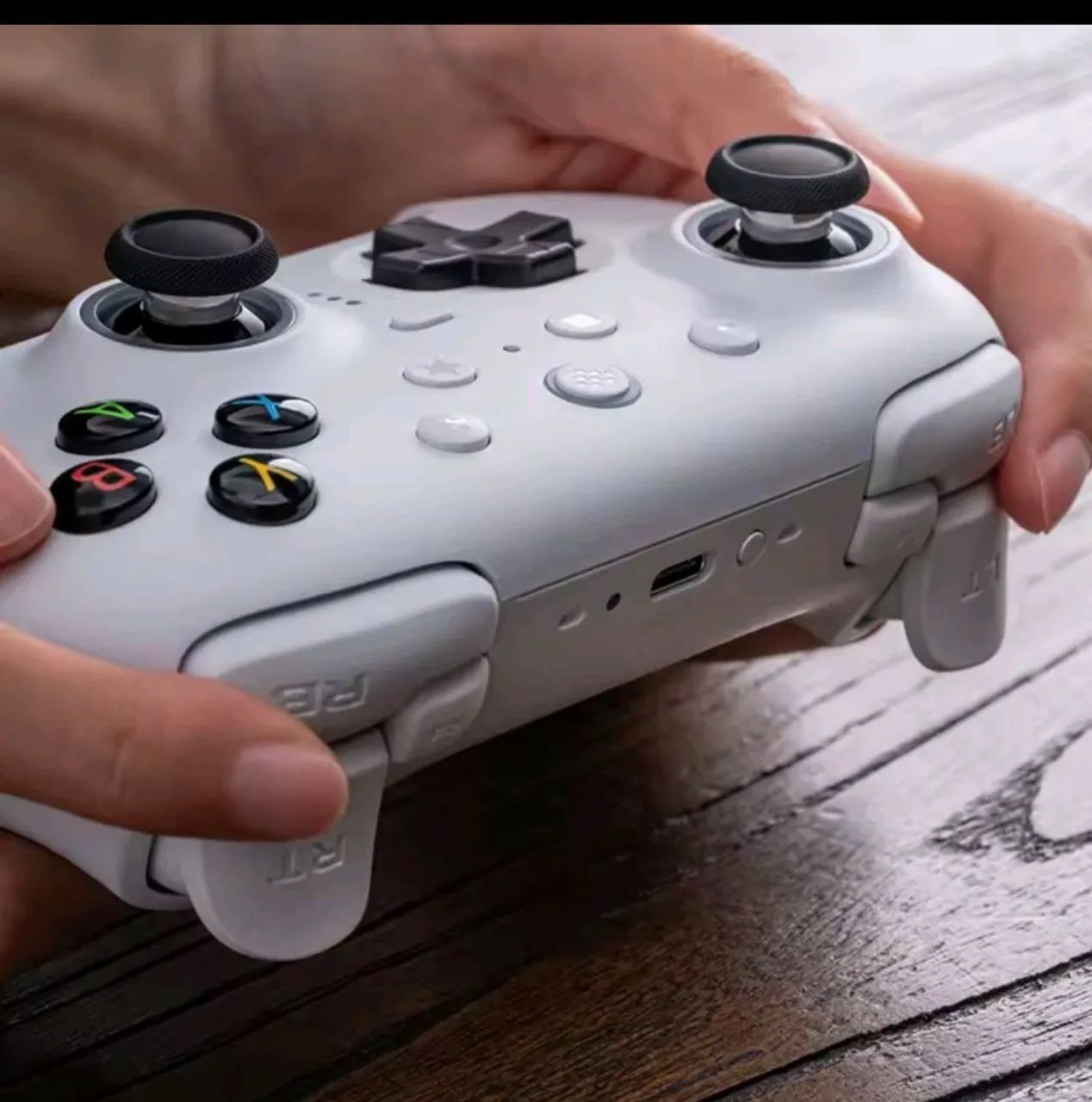 Controle 8Bitdo Ultimate 2 - Foto 2