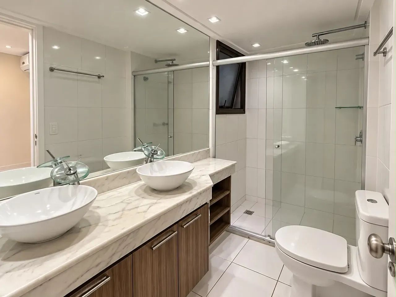 Morada dos Príncipes | 145 m², 4 Quartos e 2 Suítes no Alphaville 1 - Foto 4