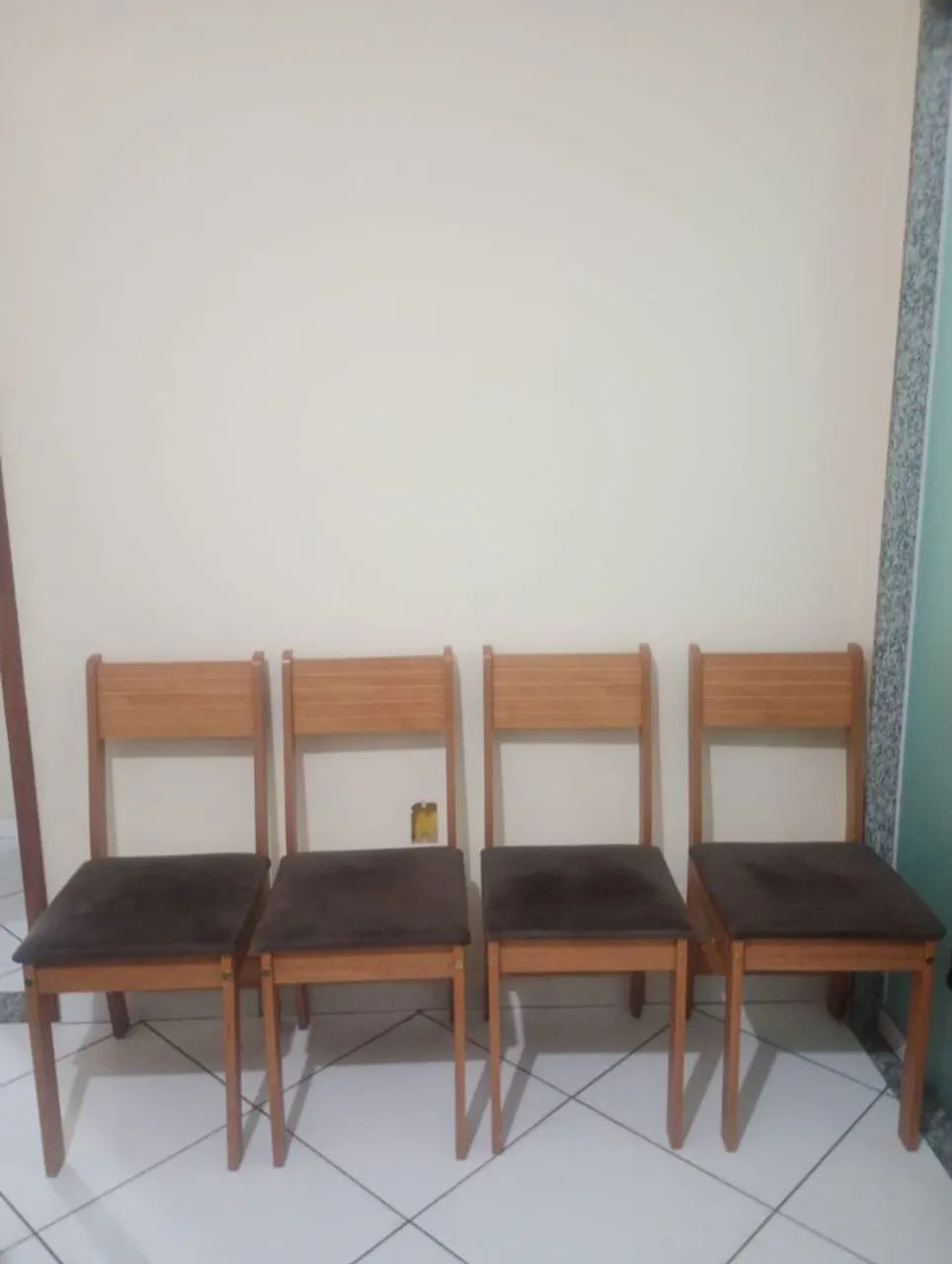 Mesa mdf com 4 cadeiras, 1,20mt - Foto 4