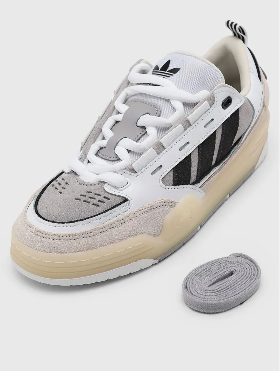 Tênis adidas  adi 200 