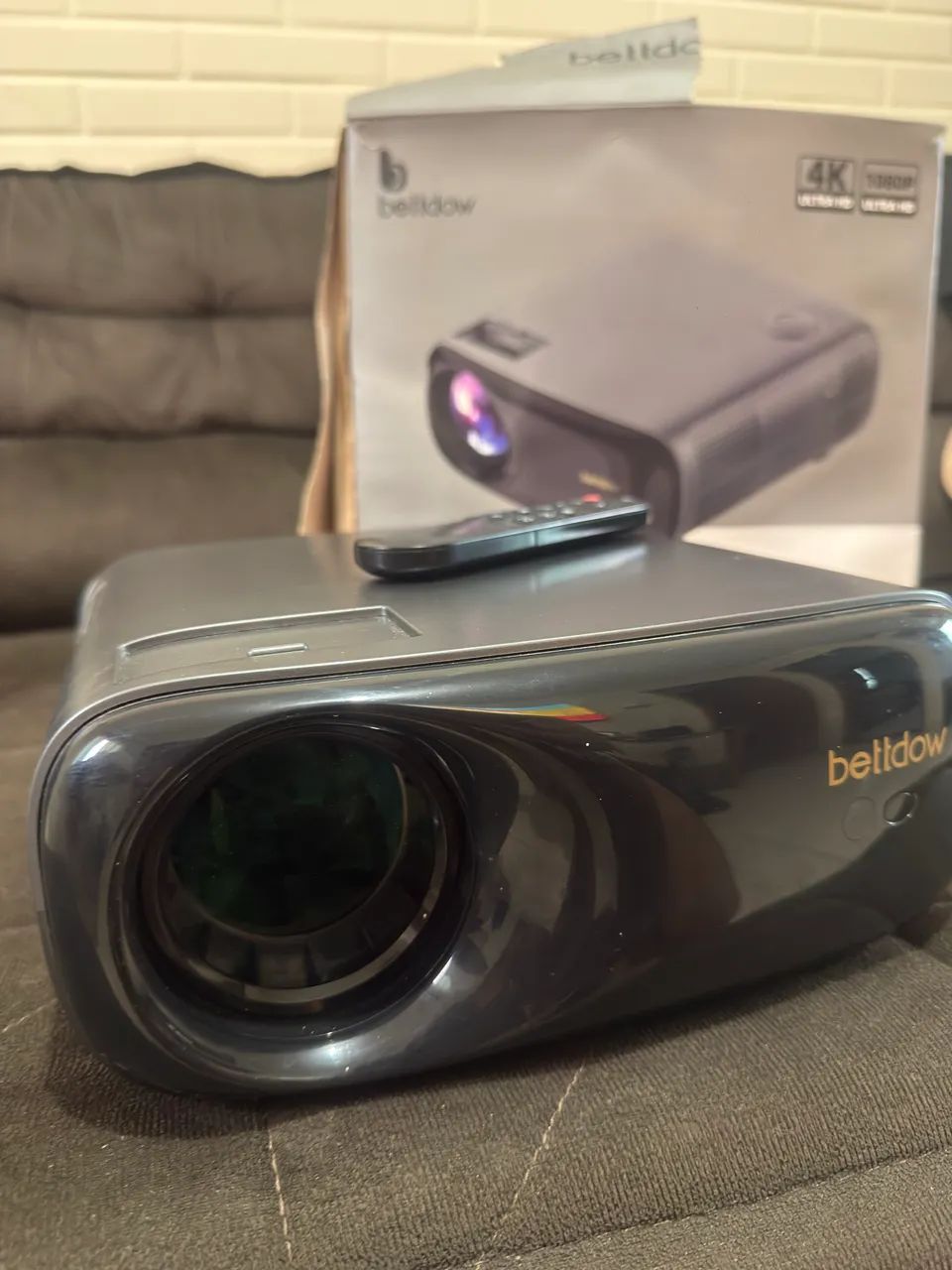 Projetor Bettdow 1080p 4k