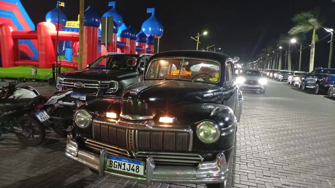 Ford Custom Classic 1950 - Foto 4
