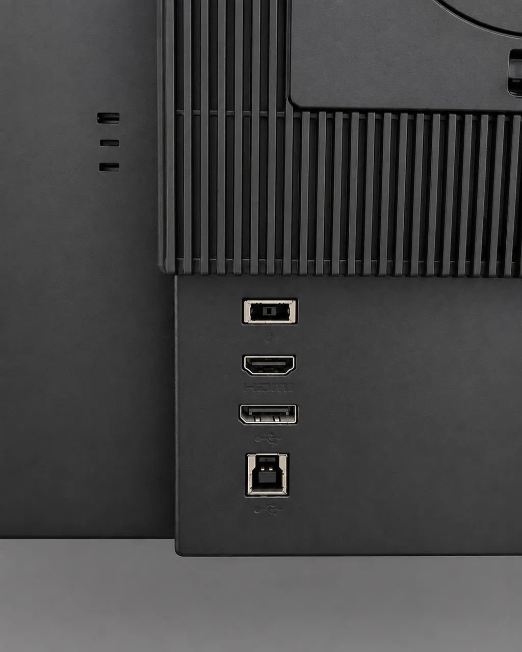 Monitor Lenovo ThinkCentre Tiny-in-One 24 Gen 5 - 23,8? Full HD + Webcam - Foto 4