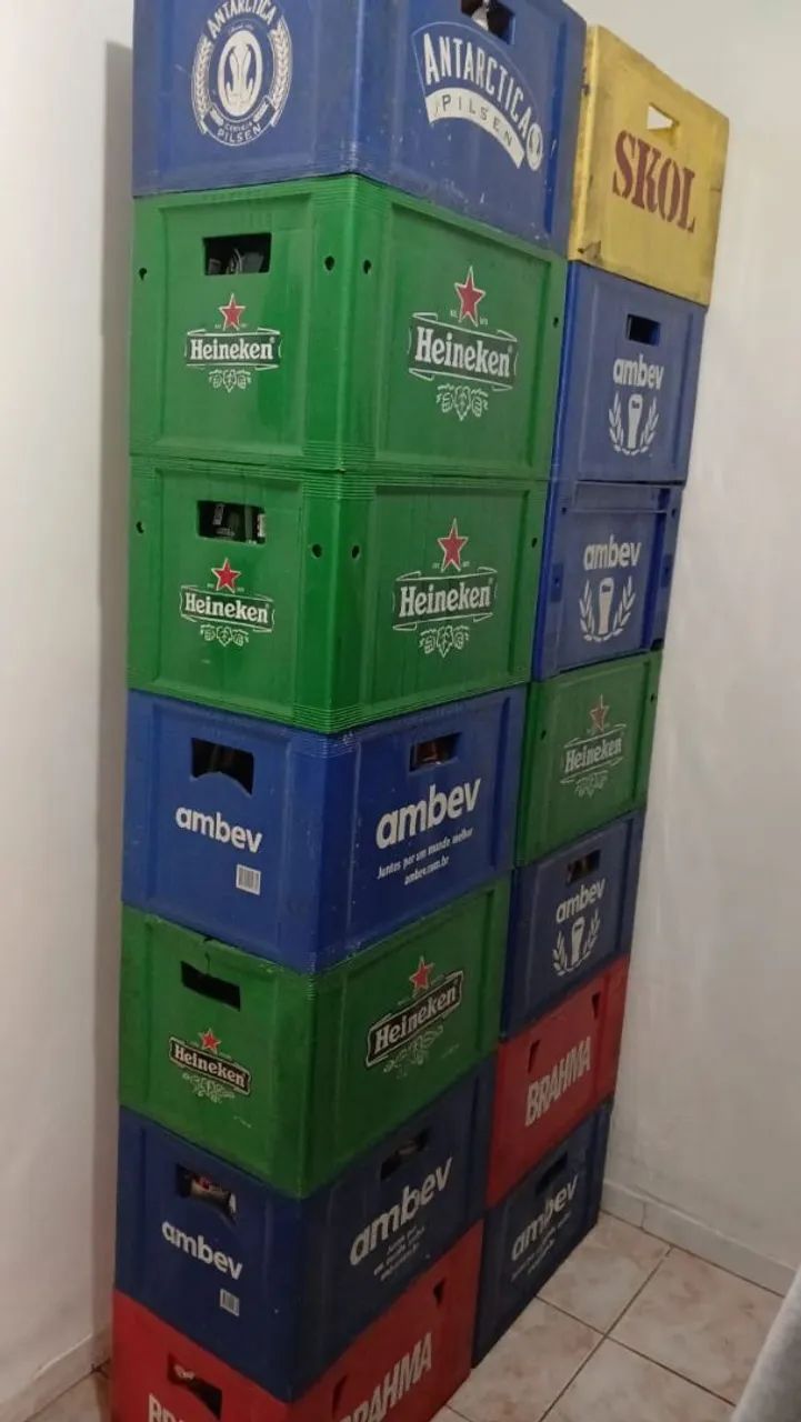 Engradados de cerveja usado