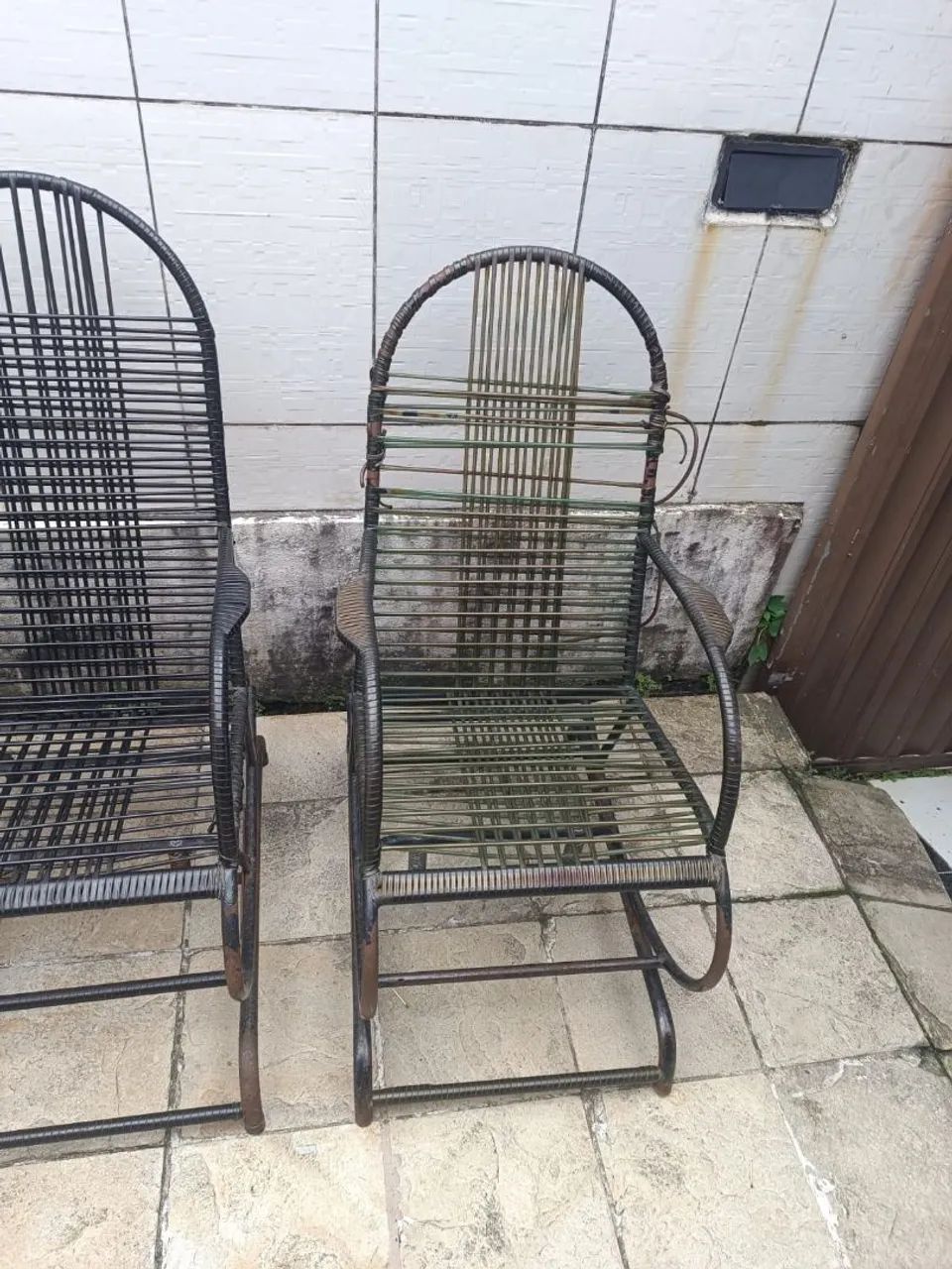 Vende-se três cadeiras de balanço seminovas. - Foto 3