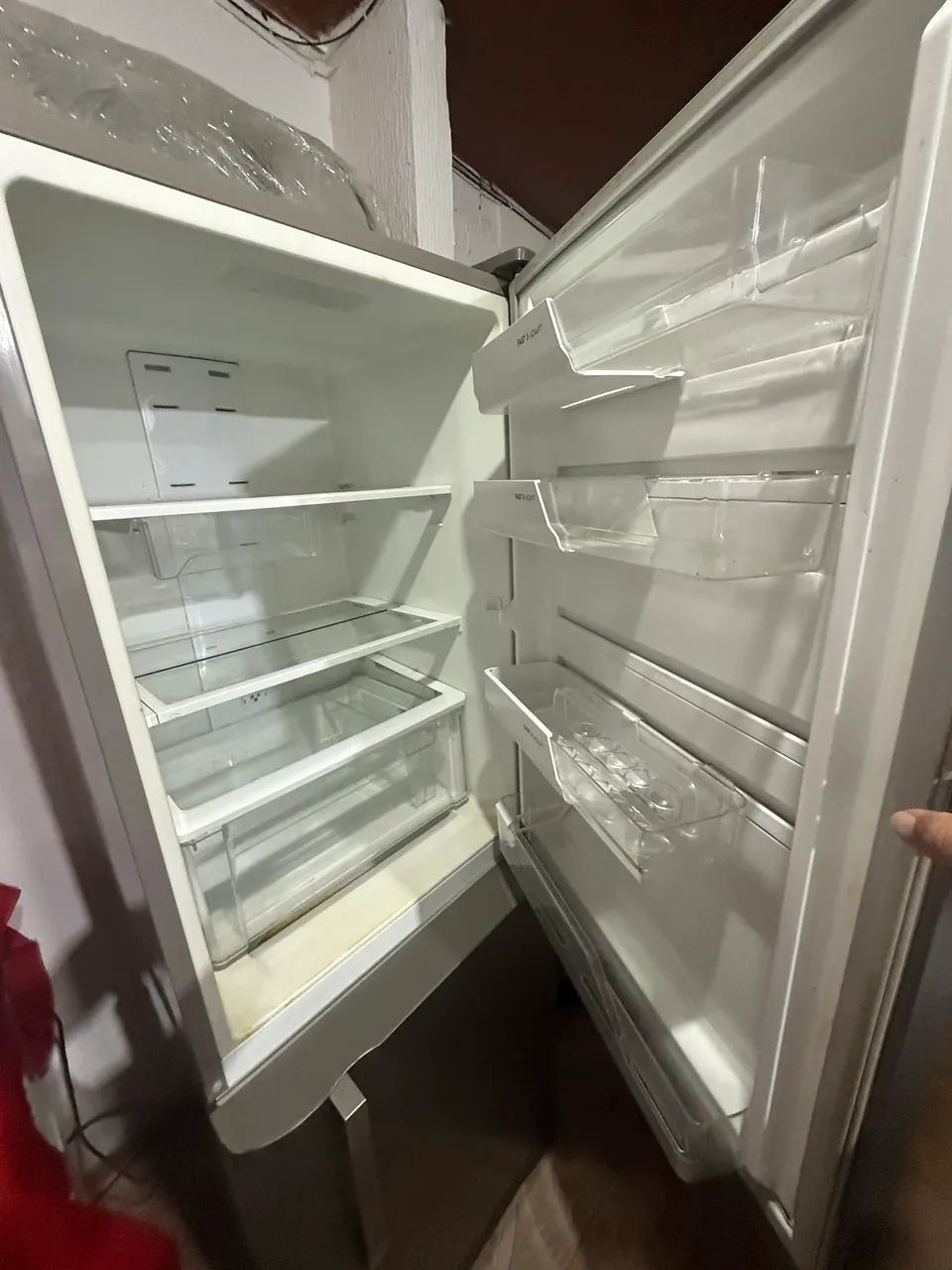 Vendo geladeira funcionando perfeitamente  - Foto 2