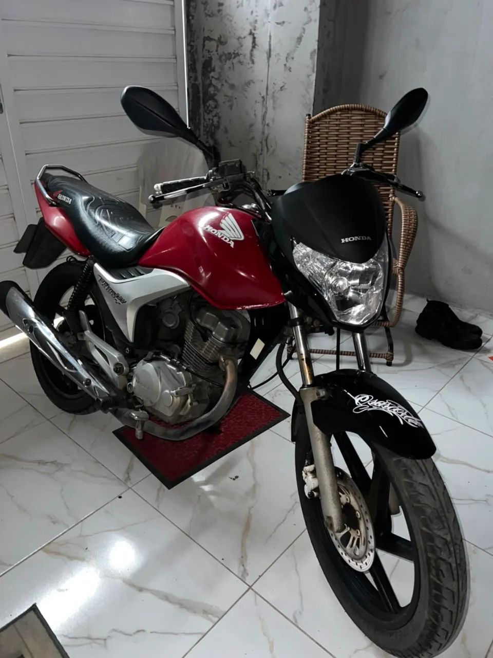 Vendo titan 150