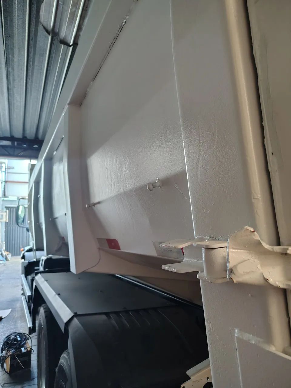 Caçamba Ford Cargo 2429 - Foto 5