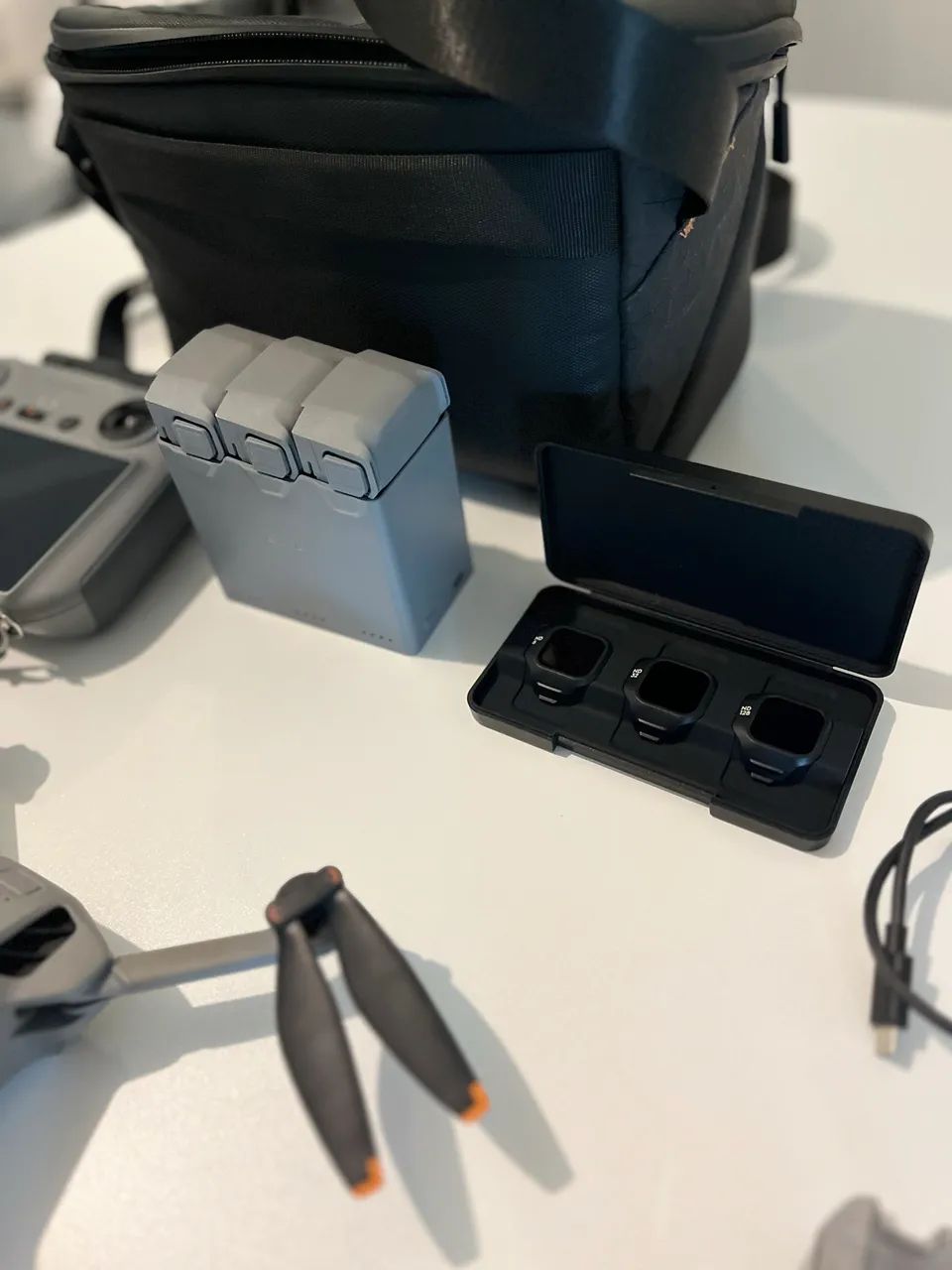 DJI Mini 5 Pro Fly More Combo + DJI RC 2 - Impecável - Foto 4