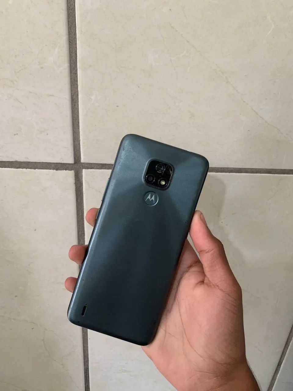 Celular moto e7 