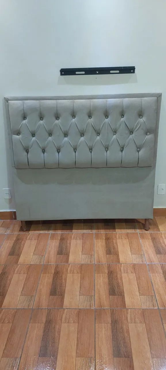 Cabeceira de cama de casal 
