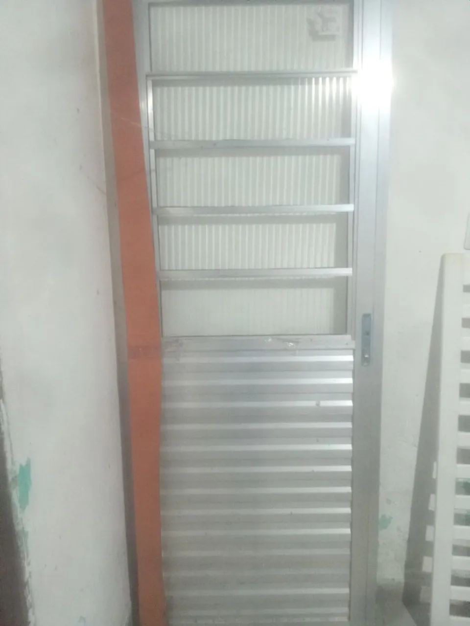 Porta de alumínio 