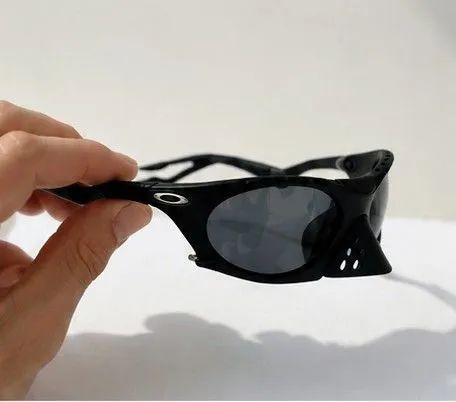 Óculos da Oakley estilo Travis Scott  - Foto 3