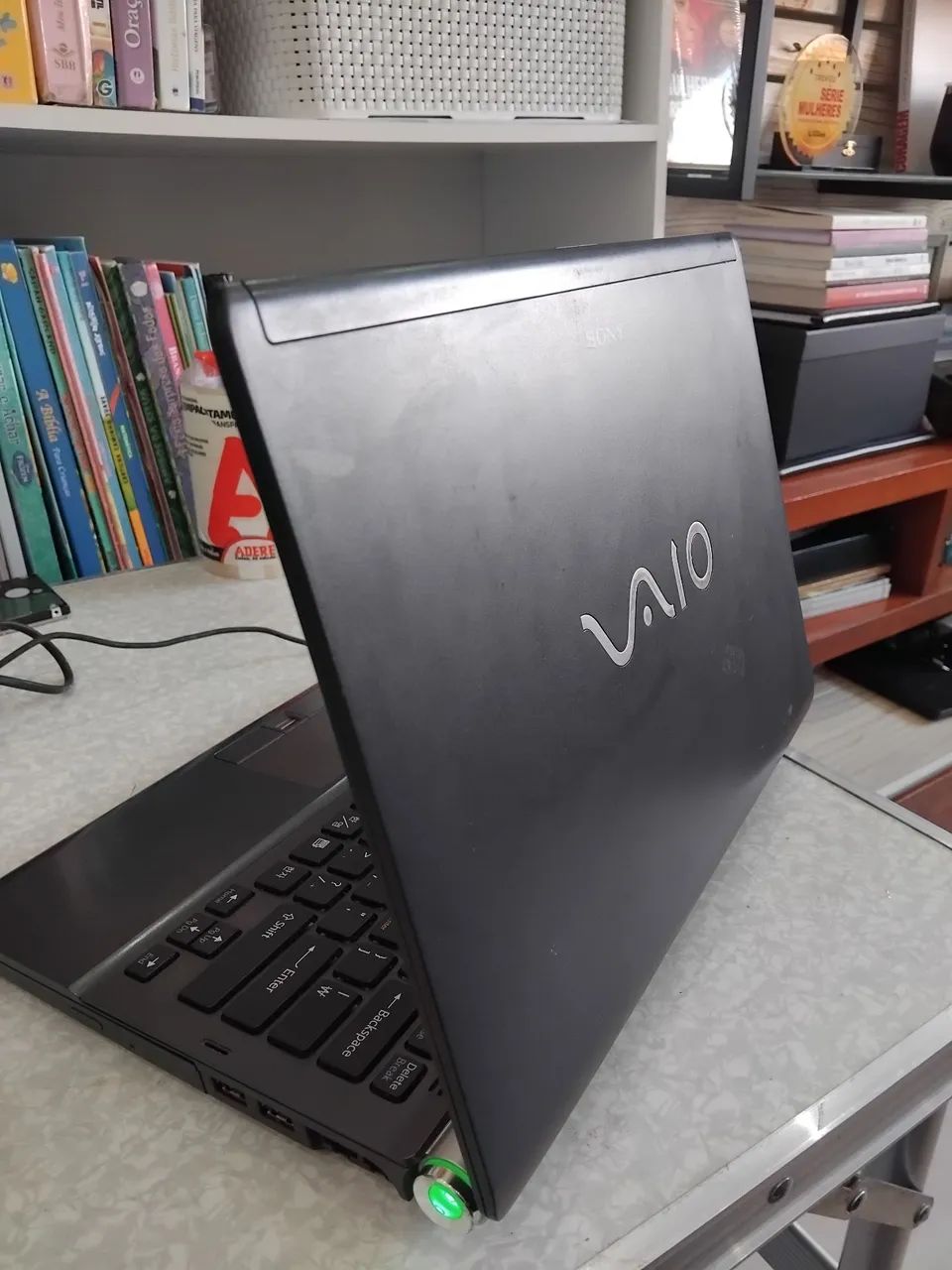Notebook Vaio VGN -SR45L Core 2 Duo 2gb HD 330gb Wind10 - Foto 4
