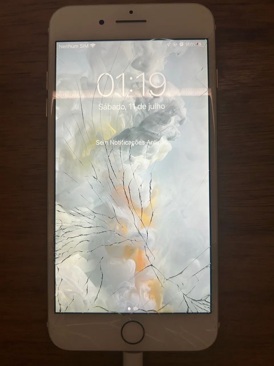 iPhone 7 plus (tela trincada mas funciona TUDO) - Foto 4