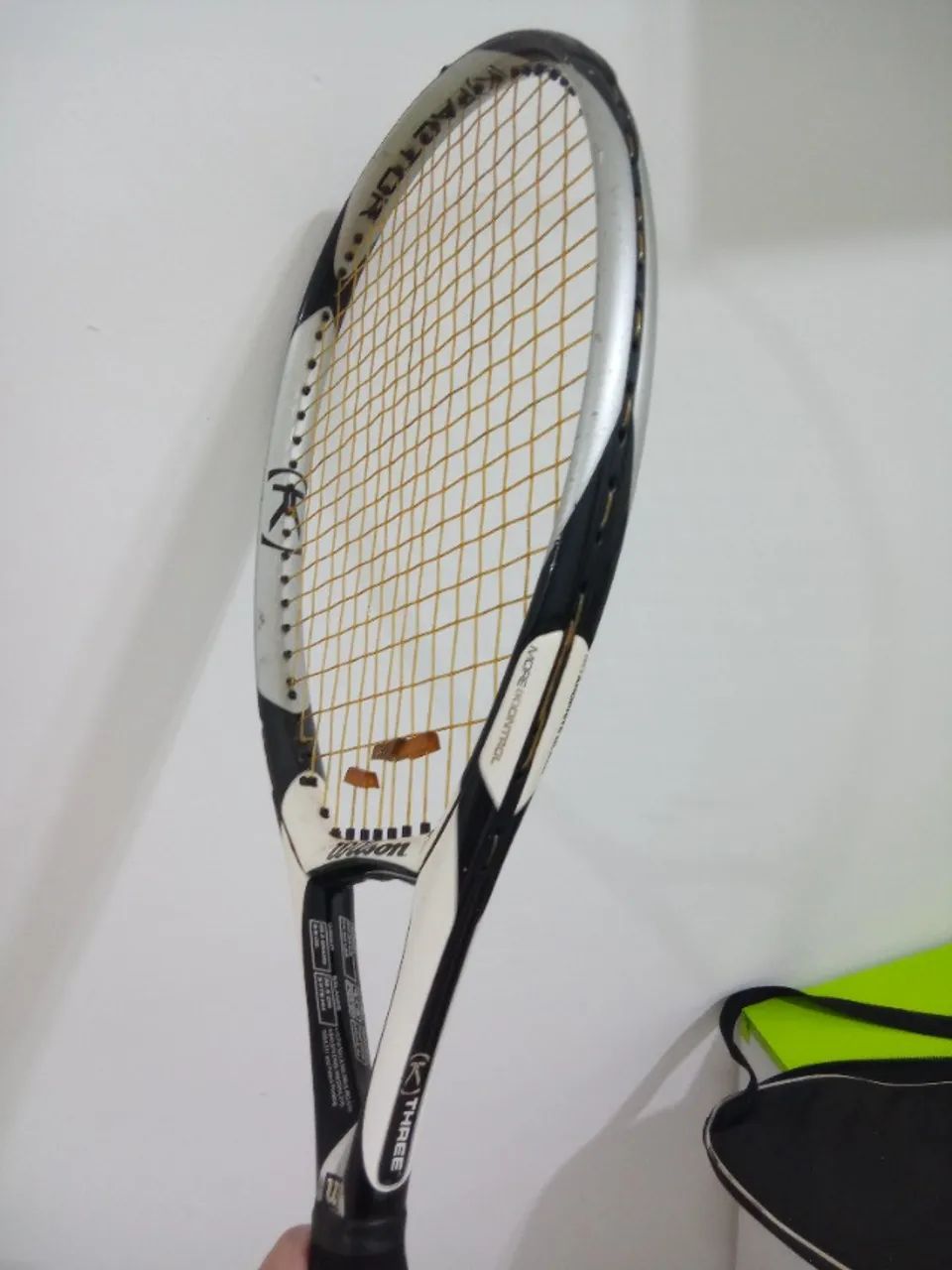 Raquete de tênis Wilson K Factor Black com bag original  - Foto 2