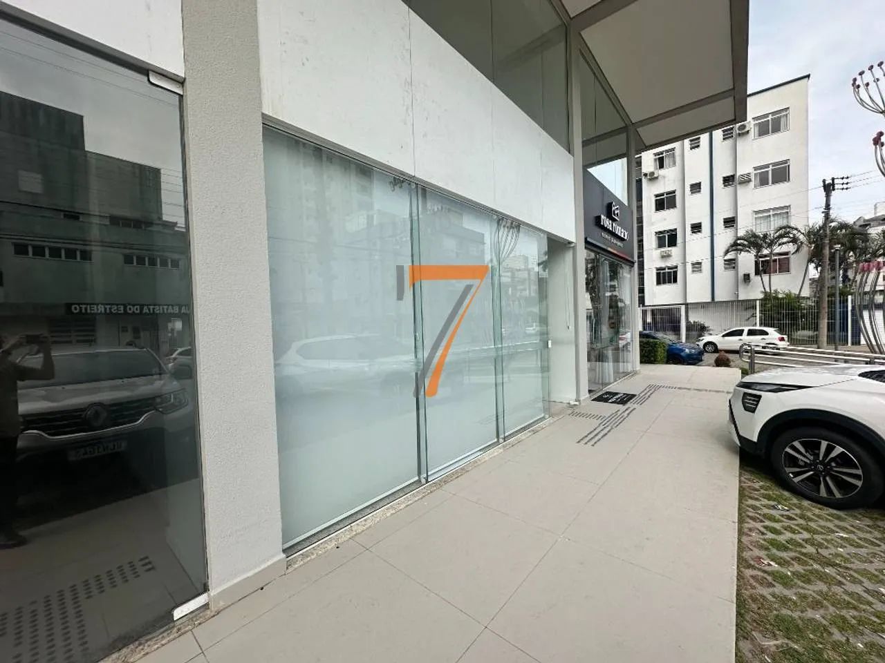 Loja para alugar, 76 m² por R$ 4.537/mês - Canto - Florianópolis/SC - Foto 3