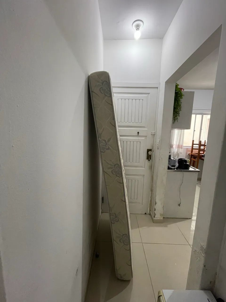 Colchão solteiro para doação 