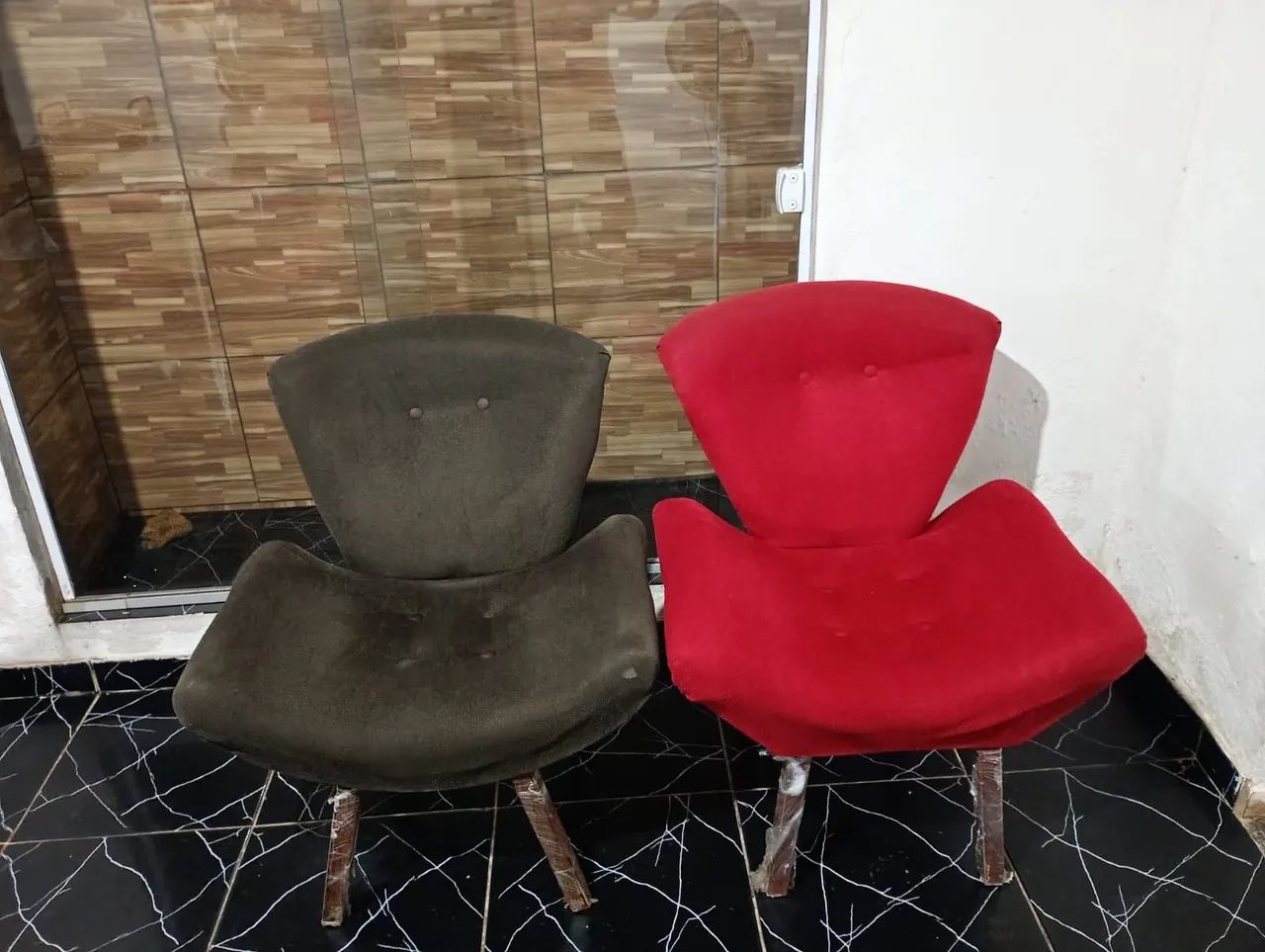 Vendo  4 poltronas borboletas 