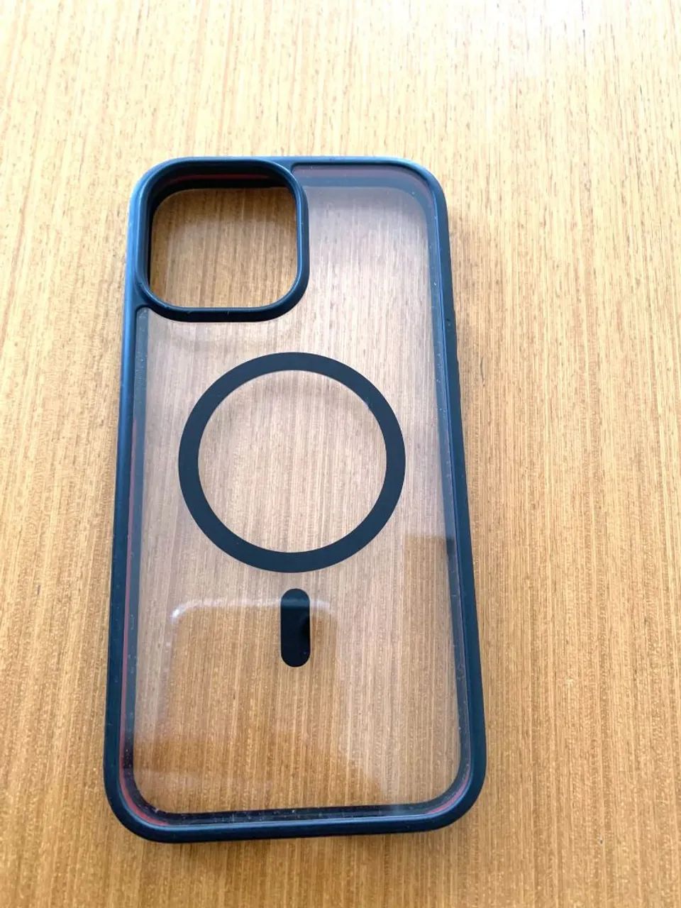 Capinha da Prodigiee Mag safe original usadaiPhone 12/12 pro- 6.1<br>50<br> - Foto 4
