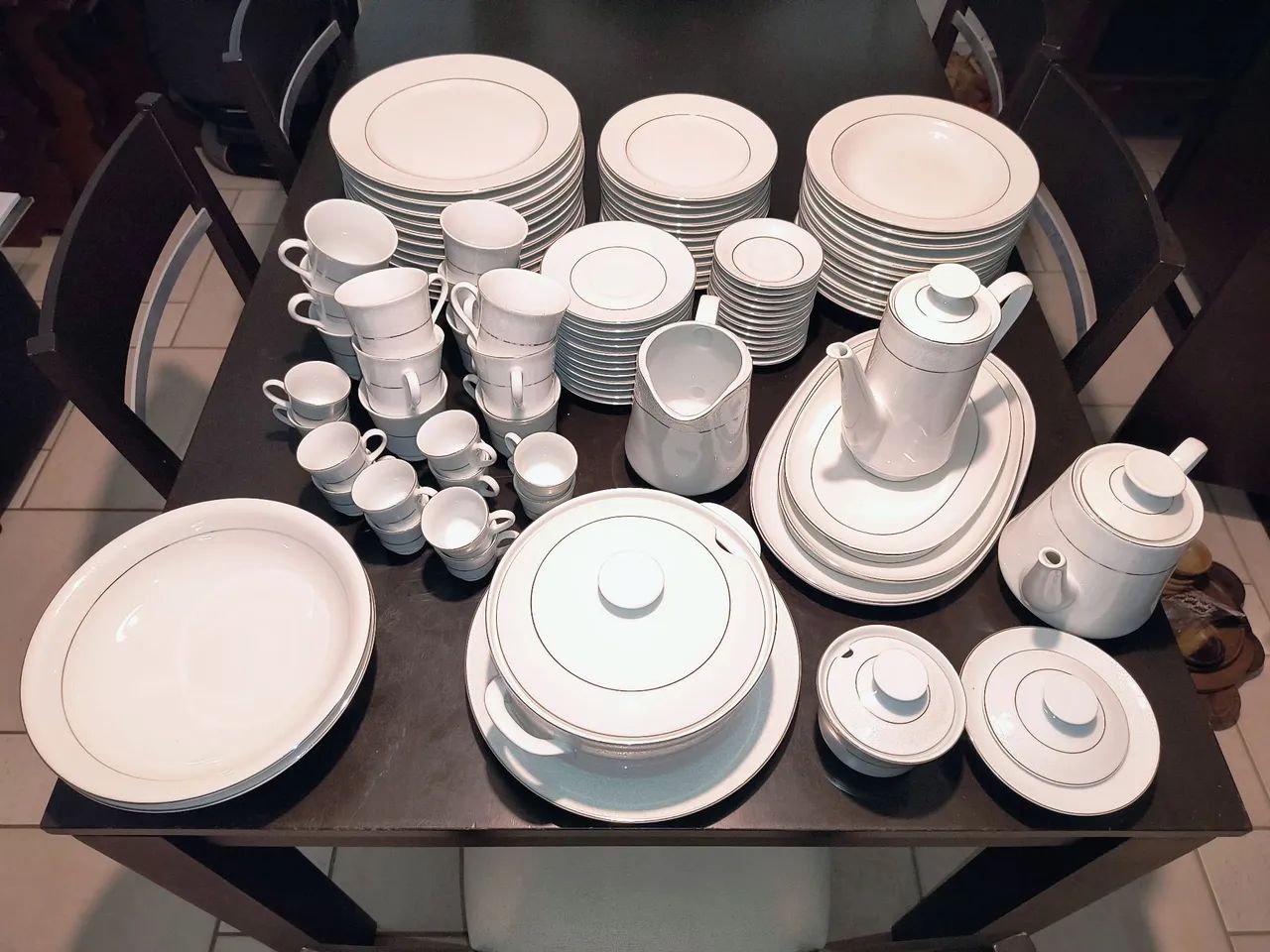 Aparelho de jantar e café Schmidt 96 peças