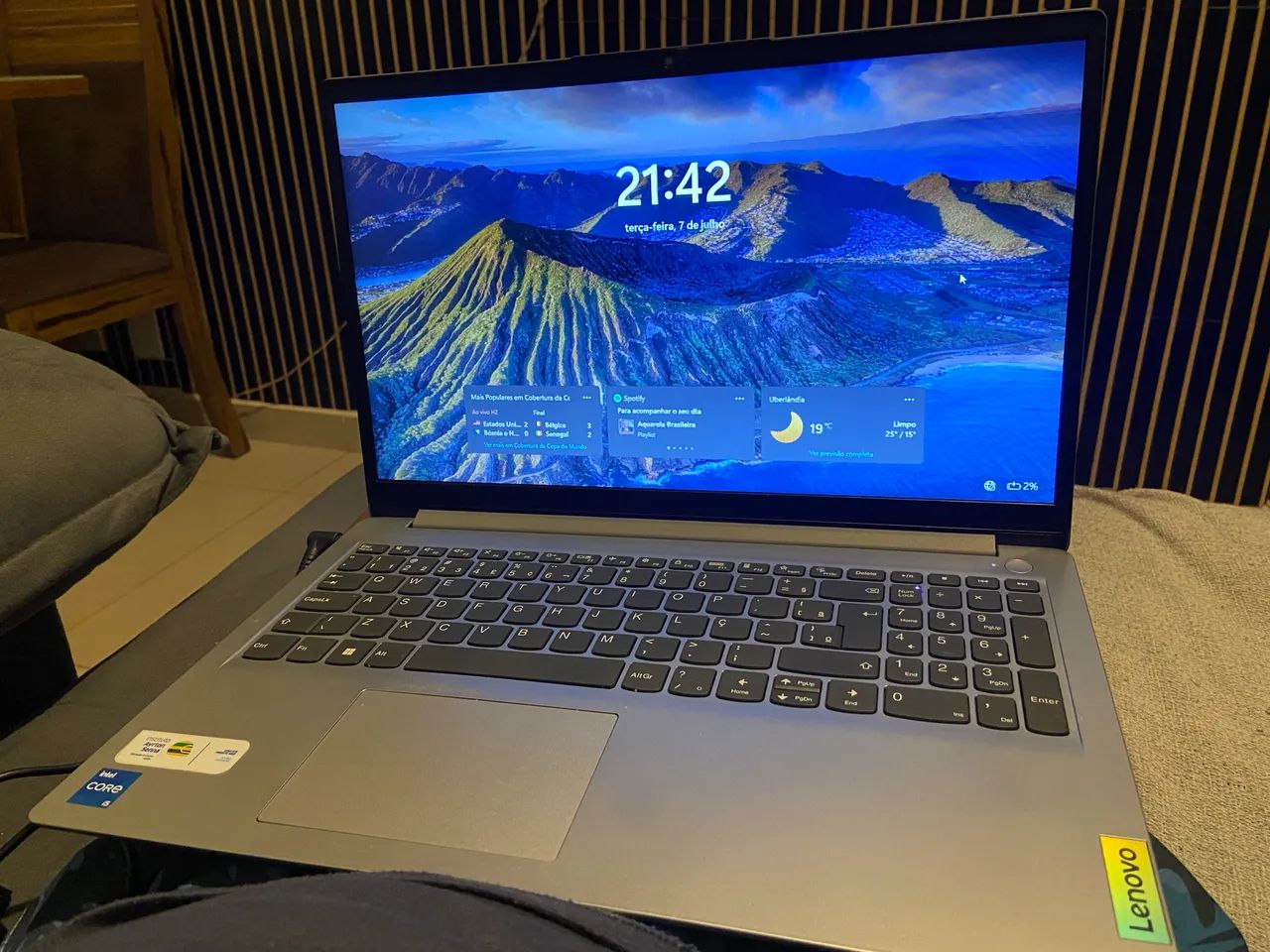 Notebook Lenovo Intel core i5 8GB RAM SSD 512GB Windows 11