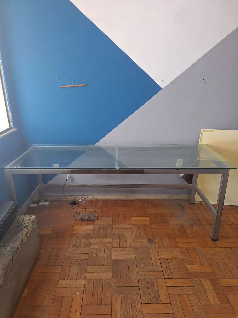Mesa de vidro/ Estação de trabalho  - Foto 3