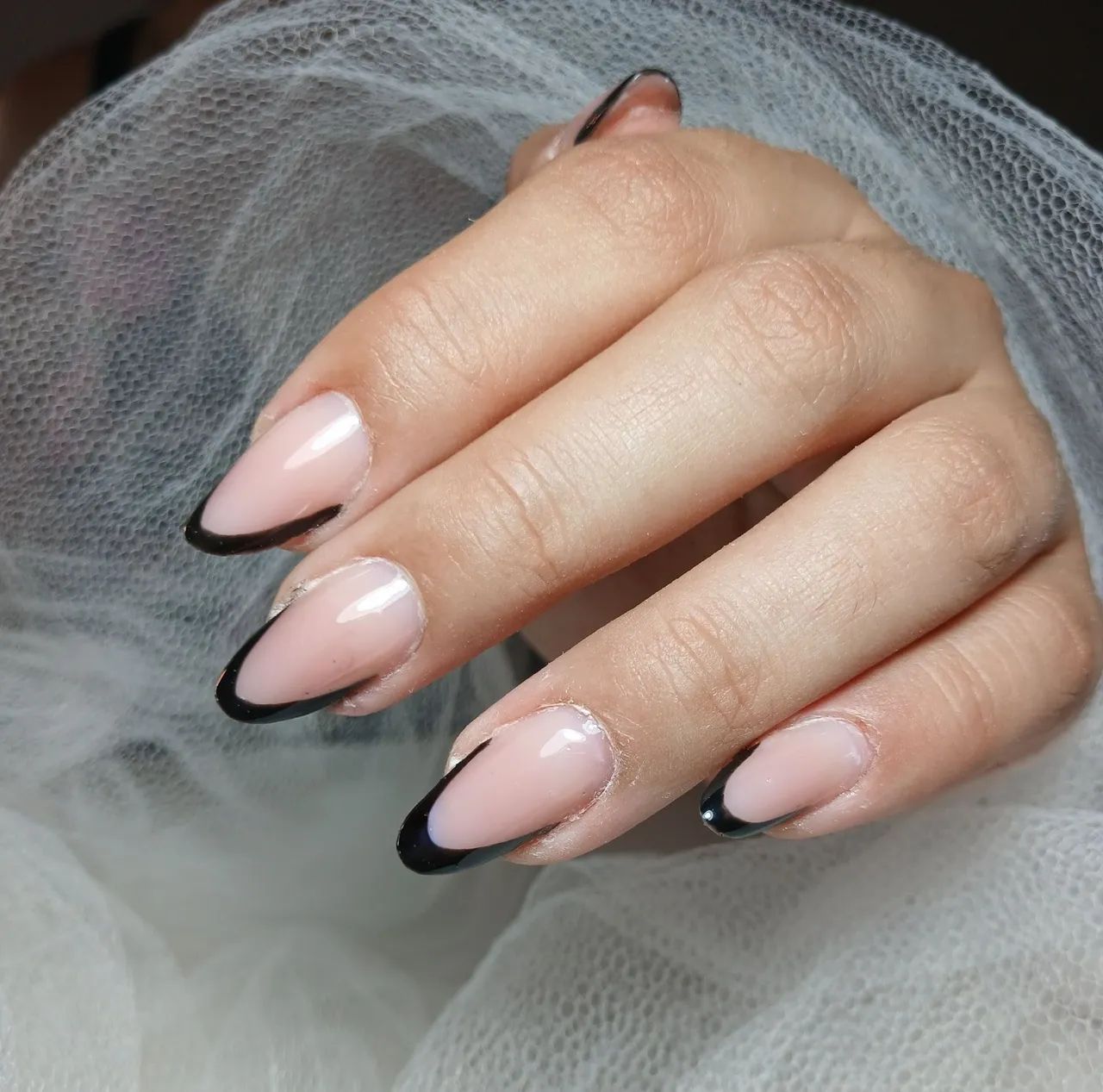 Alongamento de unhas incluso decoração simples - Foto 2