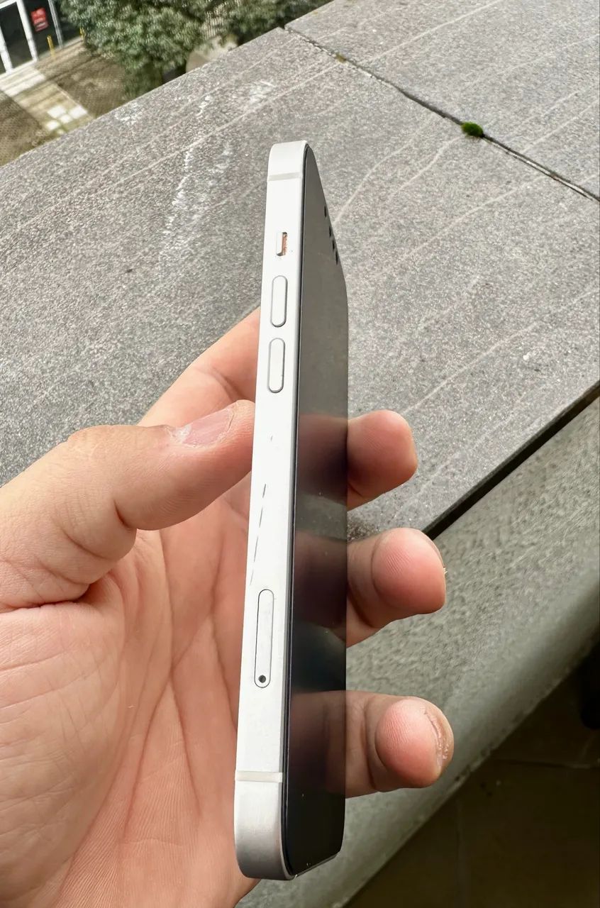iPhone 13 branco 128GB  - Foto 3