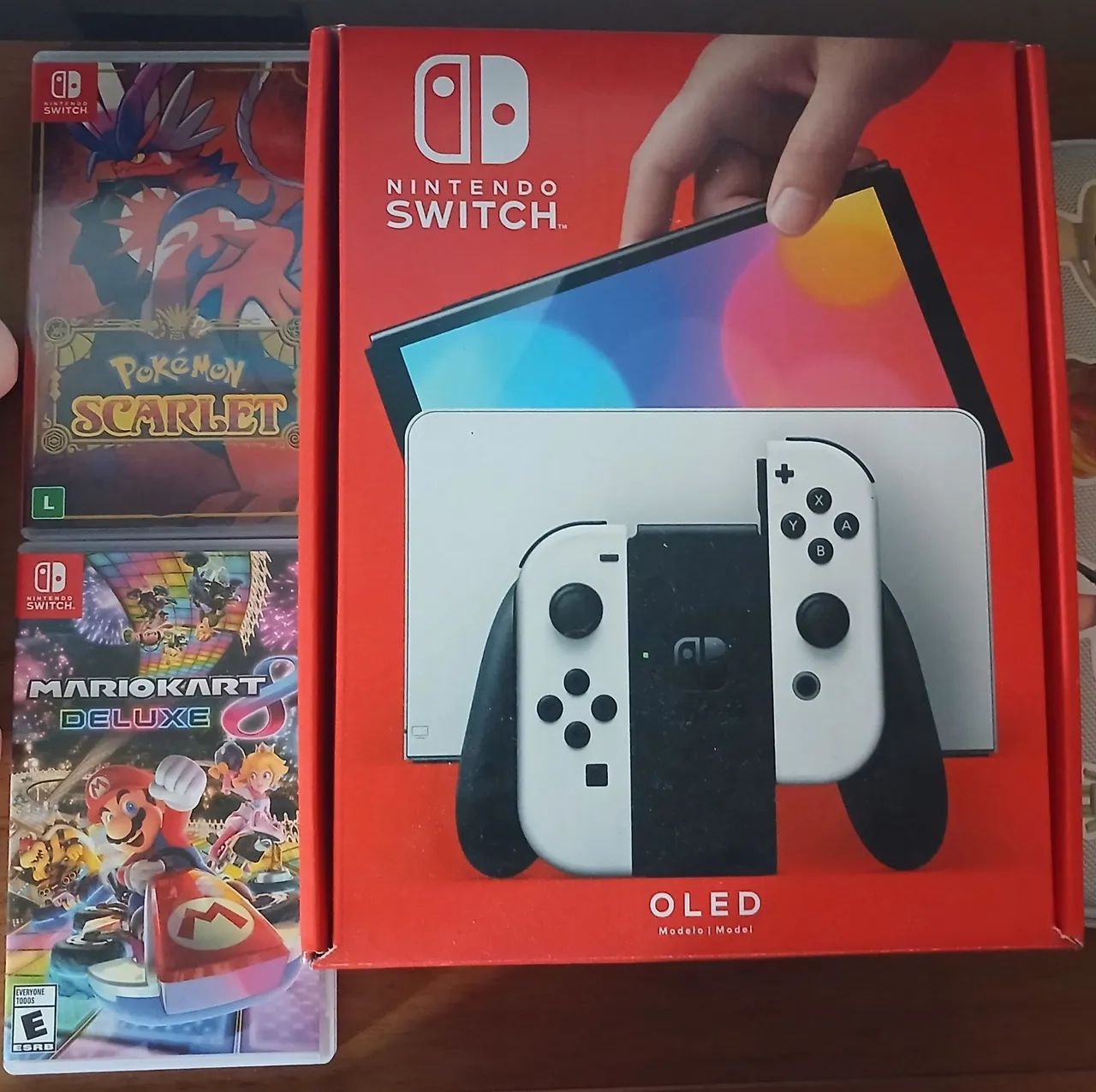 Nintendo Switch oled + 2 jogos  - Foto 5