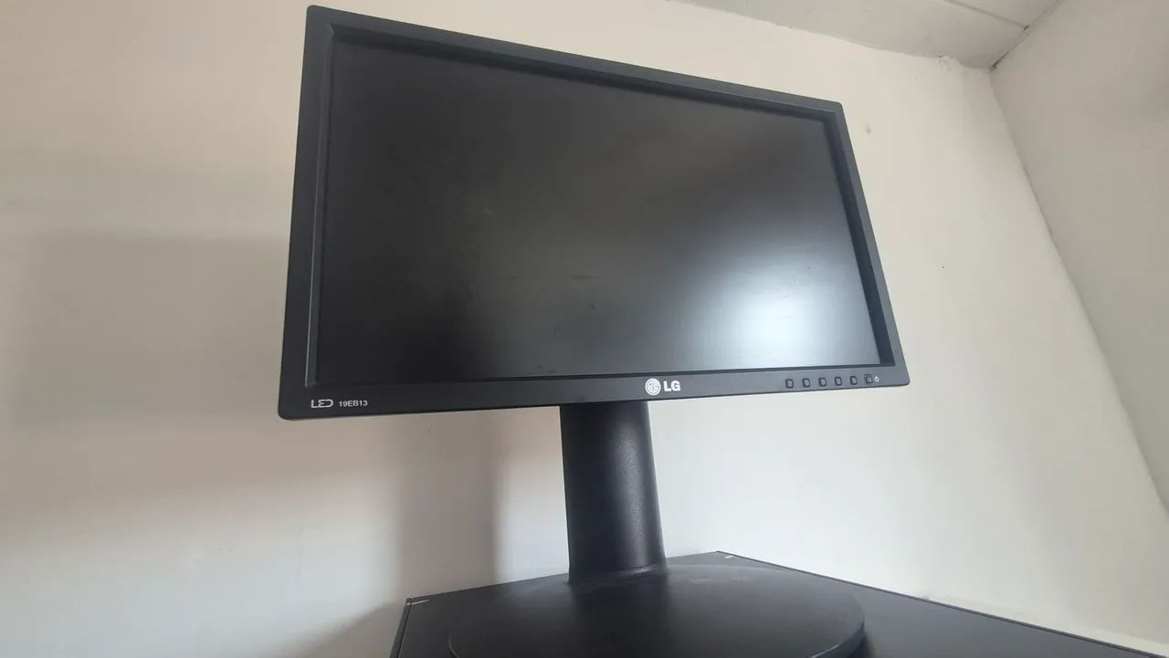 Computador de Mesa HP AMD 8GB de RAM - Foto 2