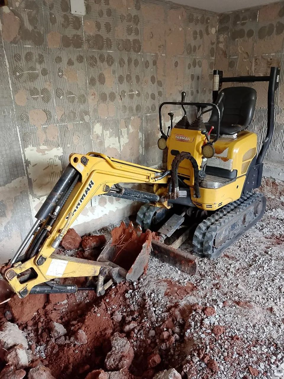 Mini escavadeira  - Foto 5