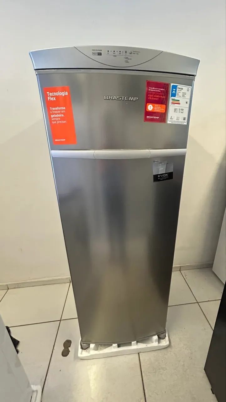 Freezer vertical Brastemp flex inox 276 litros 