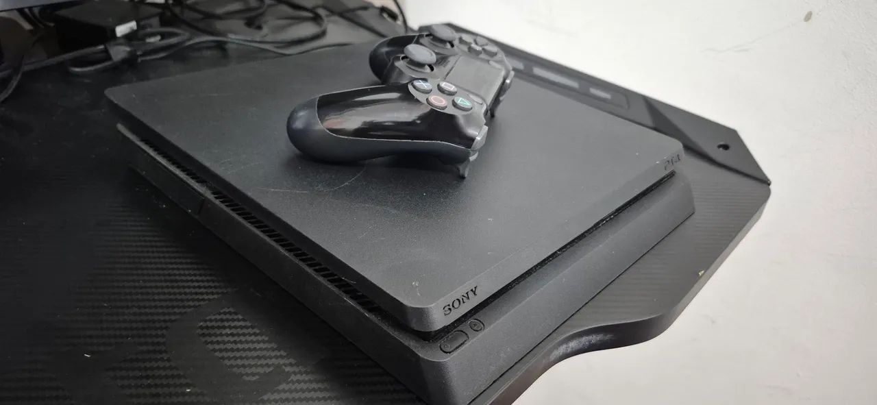 Ps4 slim 1tb