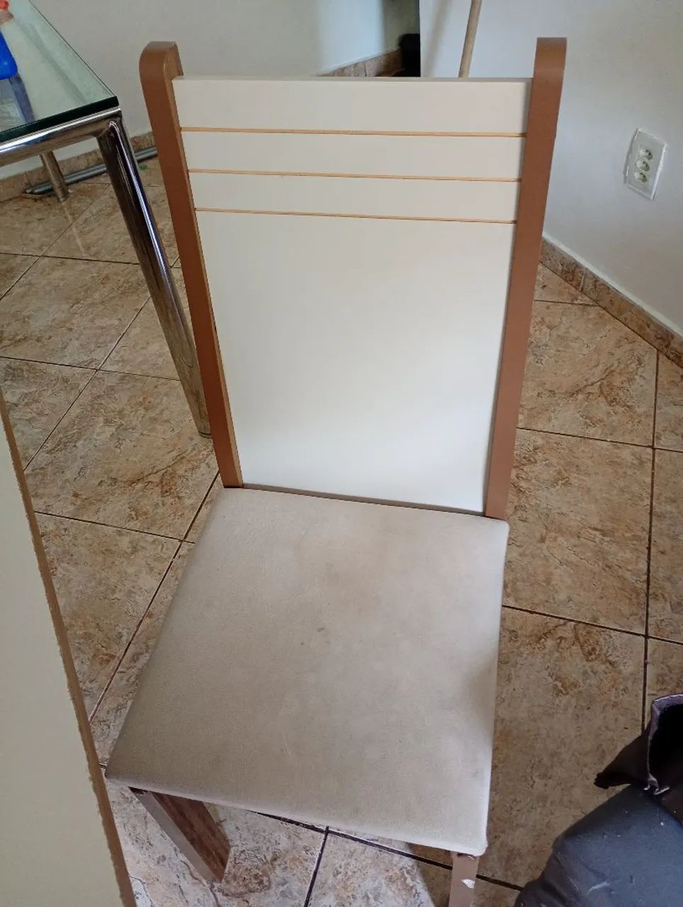 Mesa 4 cadeiras excelente condições  - Foto 5