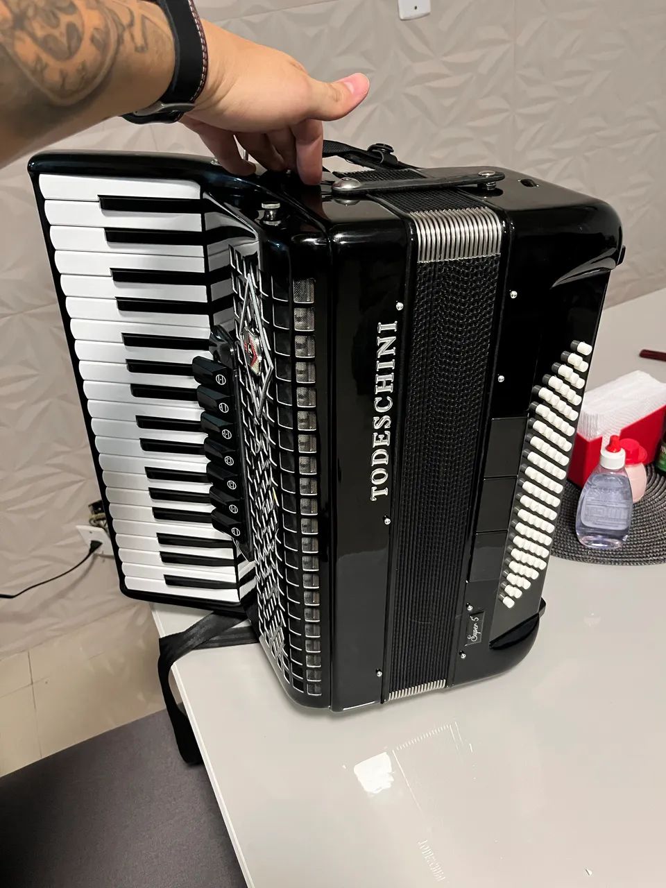 Acordeon/Sanfona Todeschini - Nova com NF - Foto 4